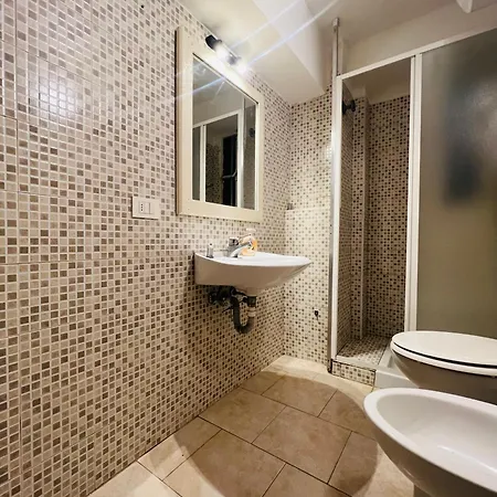 Apartman Modern Close To The Metro *